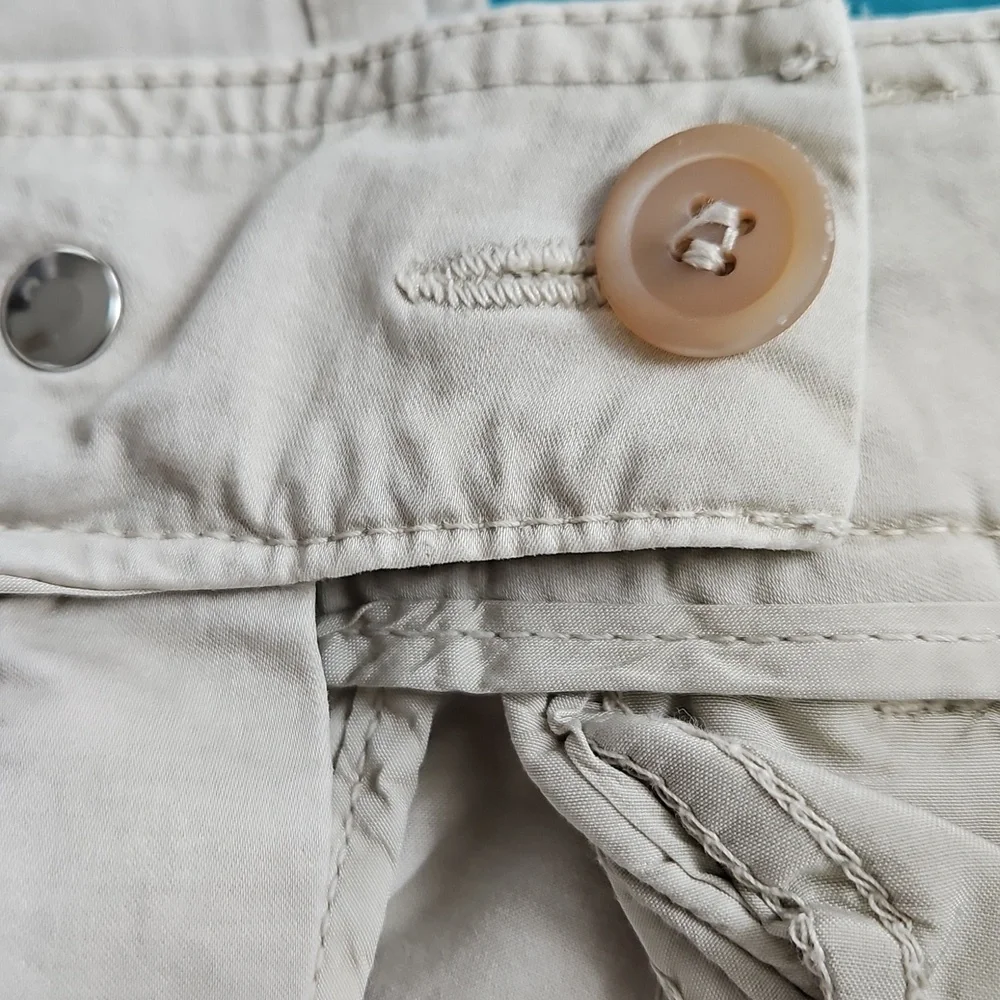 Brunello Cucinelli Women's Beige Tapered Straight Leg Pleated Pants 42 US 6 - Picture 7 of 15